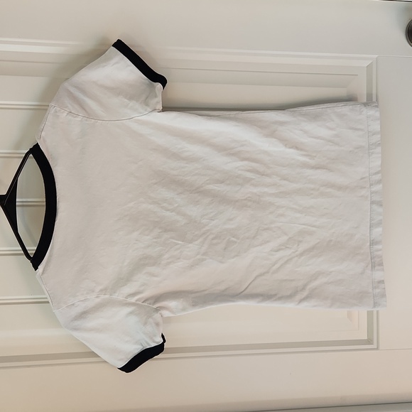 Good Vibes Graphic T-shirt - Picture 4 of 6